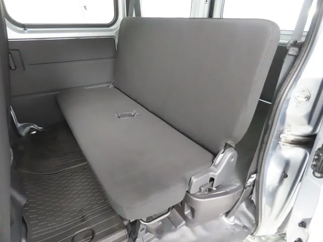 ダイハツ　ハイゼットカーゴ