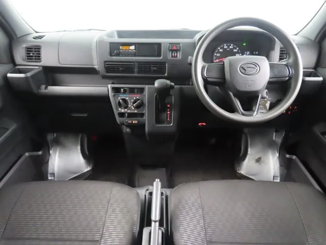 ダイハツ　ハイゼットカーゴ