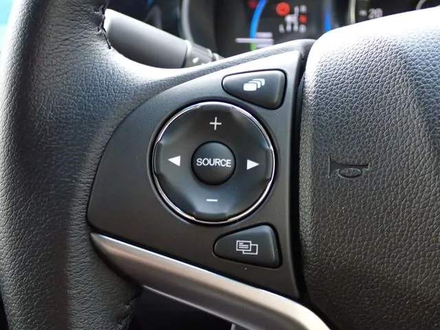 グレイス　ハイブリッド（ホンダ）の車両写真