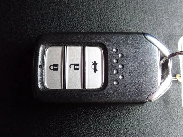 グレイス　ハイブリッド（ホンダ）の車両写真