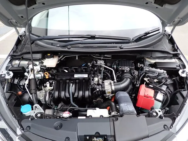 グレイス　ハイブリッド（ホンダ）の車両写真