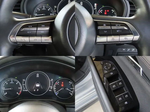 マツダ　ＭＡＺＤＡ３　セダン