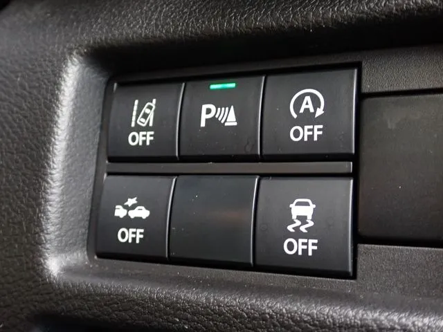 スズキ　ハスラー　４ＷＤ