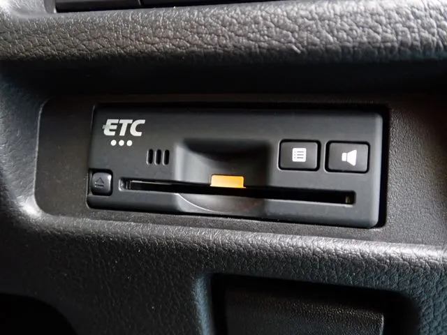 スズキ　ハスラー　４ＷＤ