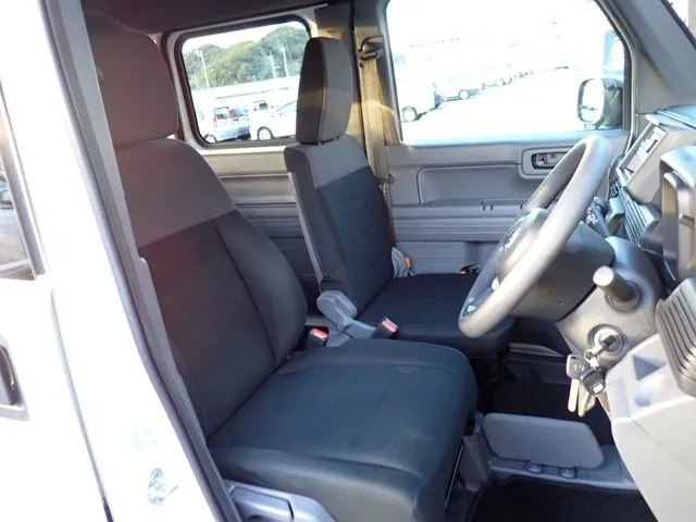 Ｎ－ＶＡＮ（ホンダ）の車両写真