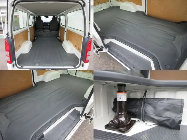 トヨタ ハイエースバン 4WD