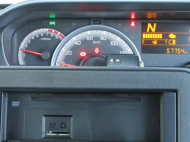 スズキ　ワゴンＲ　４ＷＤ