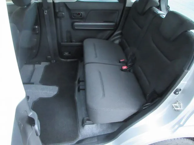 スズキ　ワゴンＲ　４ＷＤ