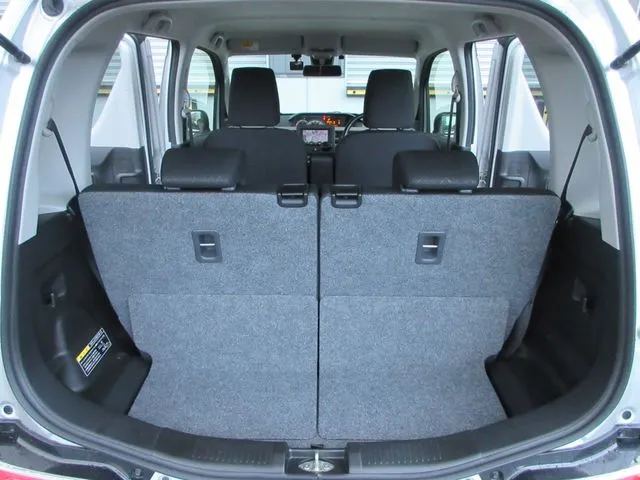 スズキ　ワゴンＲ　４ＷＤ