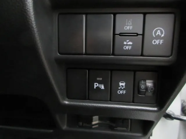 スズキ　ワゴンＲ　４ＷＤ