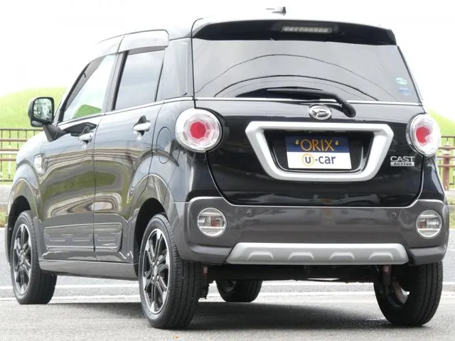 キャスト　アクティバ（ダイハツ）の車両写真