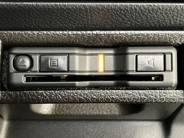 スバル　ＳＵＢＡＲＵ　ＸＶ　ハイブリッド