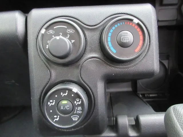 トヨタ　プロボックスバン　４ＷＤ