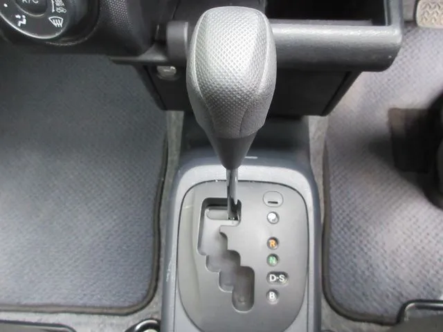 トヨタ　プロボックスバン　４ＷＤ