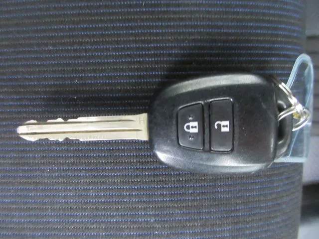 トヨタ　プロボックスバン　４ＷＤ