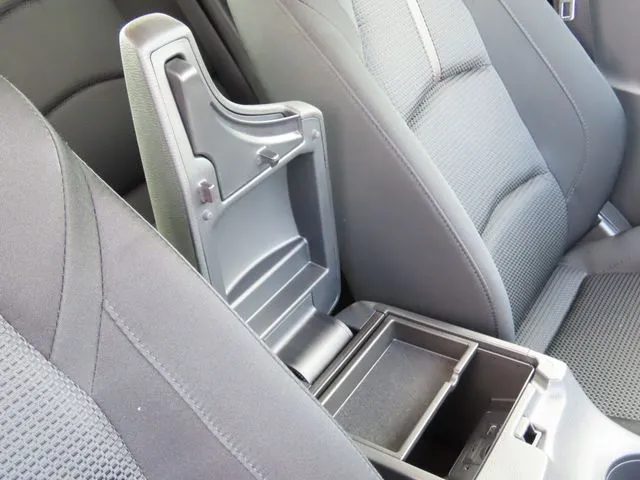 アクセラ　セダン（マツダ）の車両写真