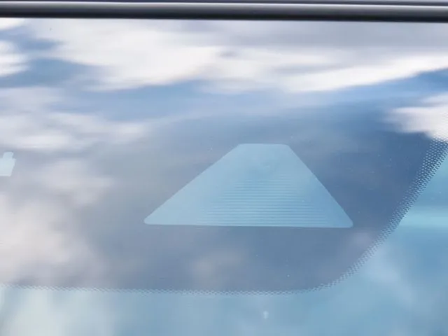 アクセラ　セダン（マツダ）の車両写真