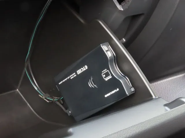 アクセラ　セダン（マツダ）の車両写真