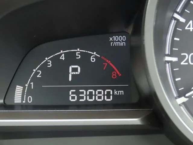 アクセラ　セダン（マツダ）の車両写真