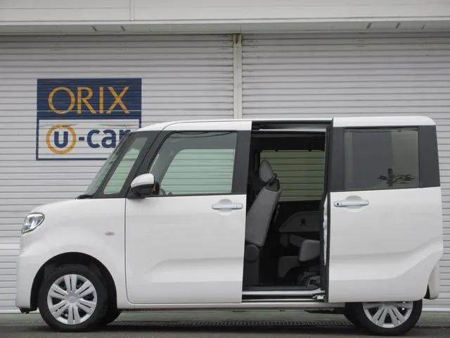 ダイハツ　タント　４ＷＤ