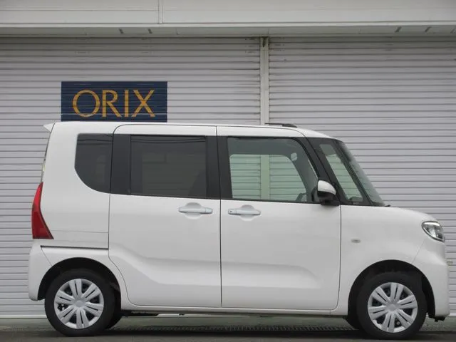 ダイハツ　タント　４ＷＤ