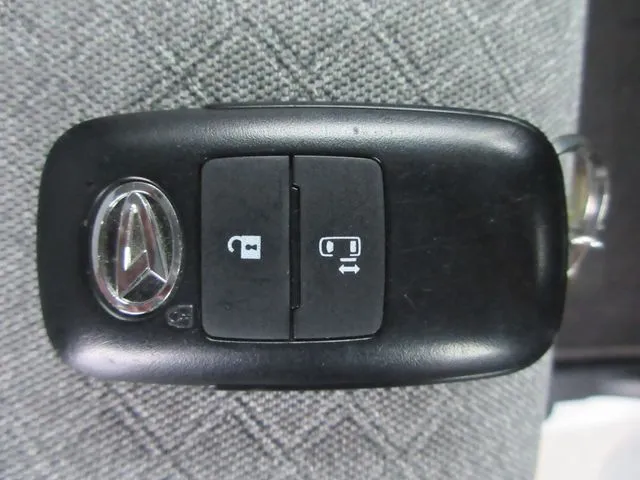 ダイハツ　タント　４ＷＤ