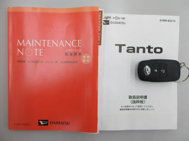 ダイハツ　タント　４ＷＤ