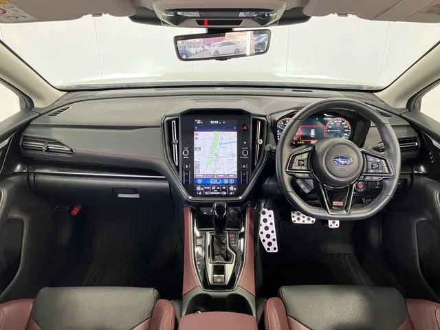 レヴォーグ(スバル)の車両写真