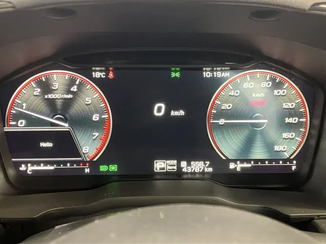 レヴォーグ(スバル)の車両写真