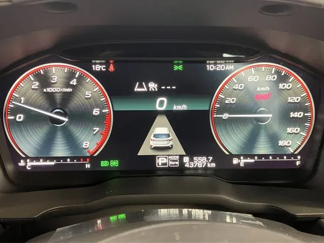 レヴォーグ(スバル)の車両写真