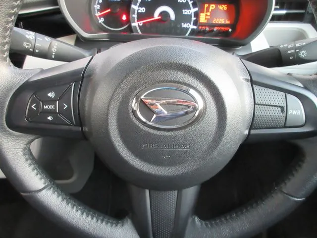 ムーヴ 4WD(ダイハツ)の車両写真