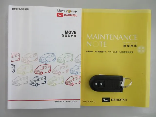 ムーヴ 4WD(ダイハツ)の車両写真