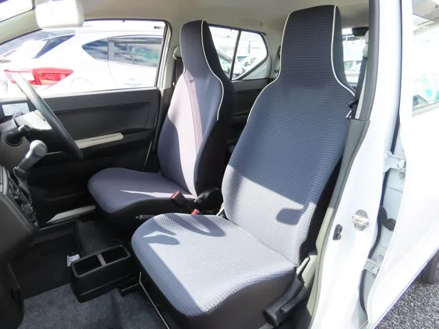 アルト（スズキ）の車両写真