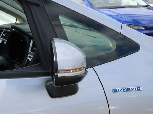 ホンダ　シャトル　ハイブリッド