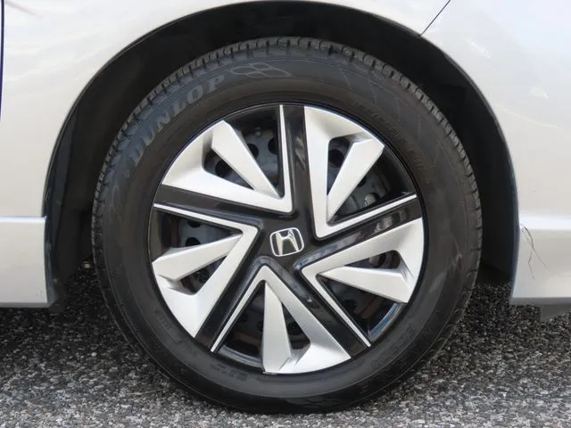 ホンダ　シャトル　ハイブリッド