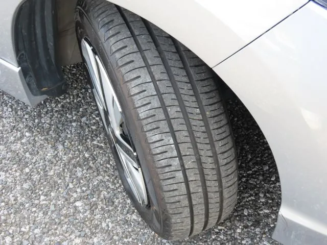 ホンダ　シャトル　ハイブリッド