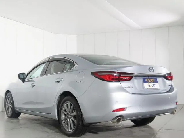 マツダ　ＭＡＺＤＡ６　セダン