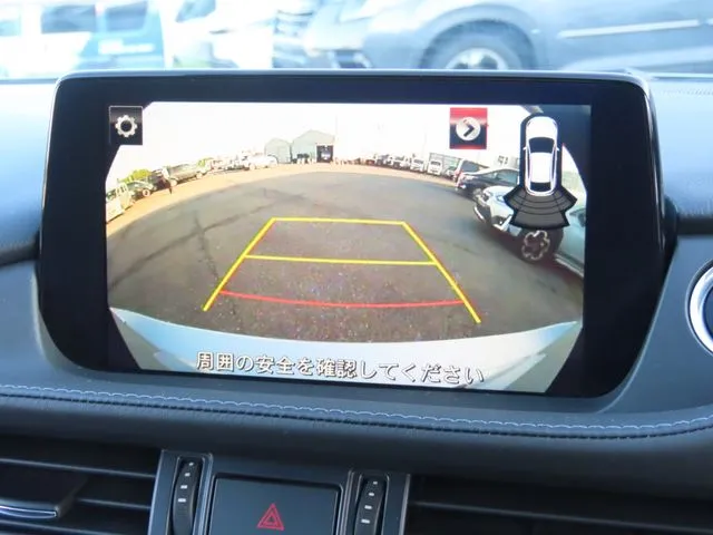 マツダ　ＭＡＺＤＡ６　セダン