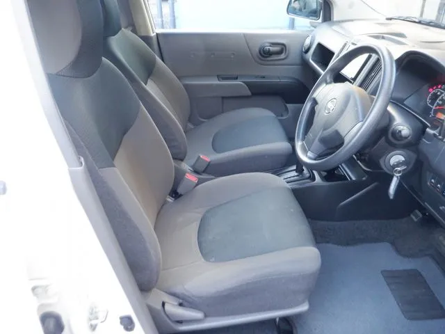 ＮＶ１５０　ＡＤ　２ＷＤ（ニッサン）の車両写真