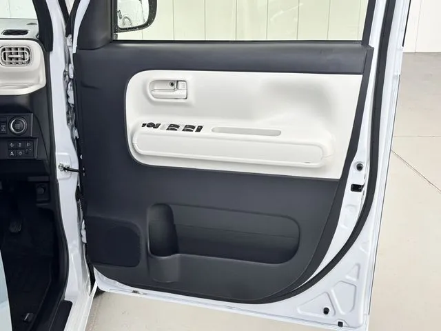 ムーヴ　キャンバス（ダイハツ）の車両写真