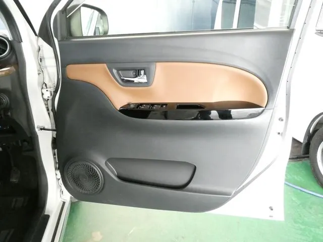 キャスト　スタイル（ダイハツ）の車両写真