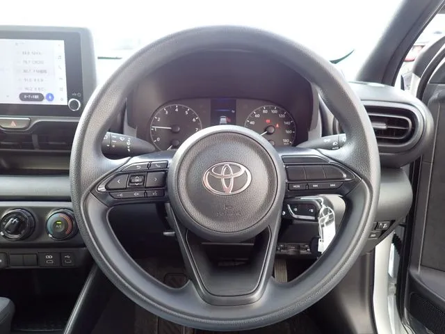 トヨタ　ヤリス