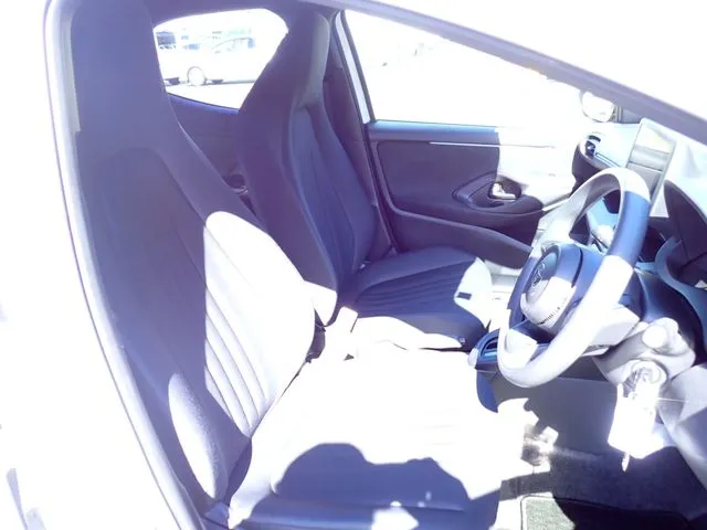 トヨタ　ヤリス