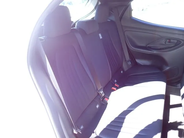 トヨタ　ヤリス