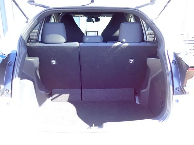 トヨタ　ヤリス