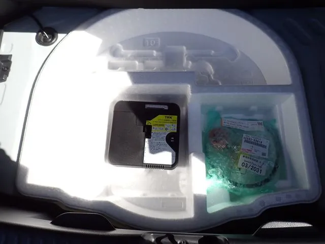 トヨタ　ヤリス