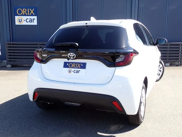 トヨタ　ヤリス