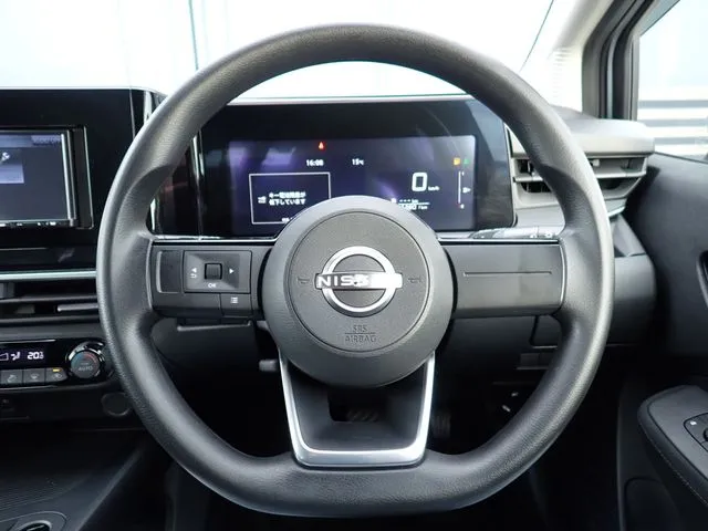 ニッサン　ノート