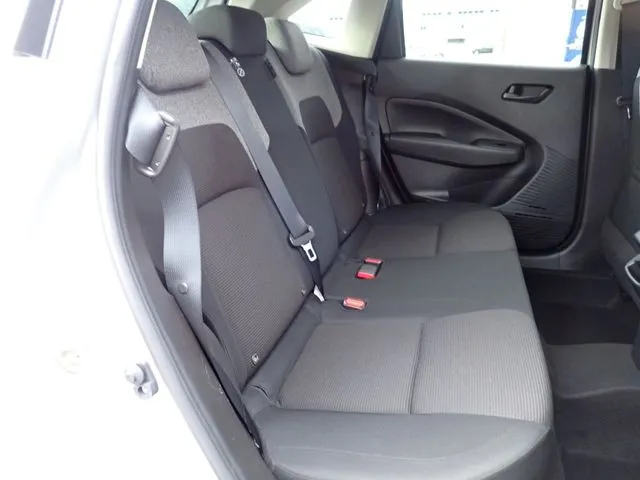 ニッサン　ノート