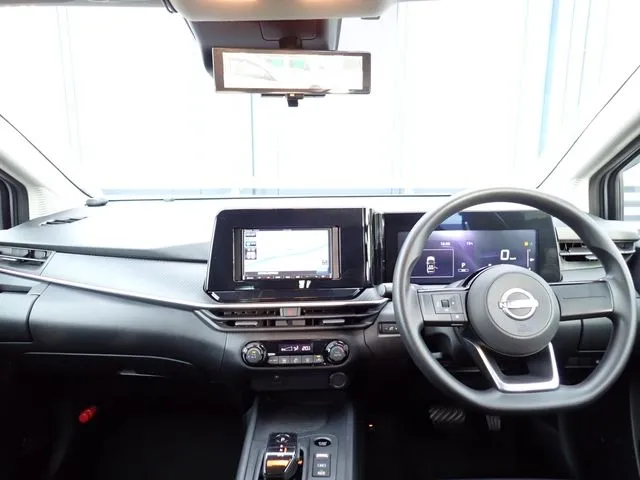 ニッサン　ノート